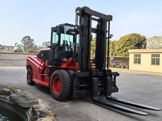 Container Handling 18 Ton High Lift Diesel Forklift Truck FD180 6000mm Mast
