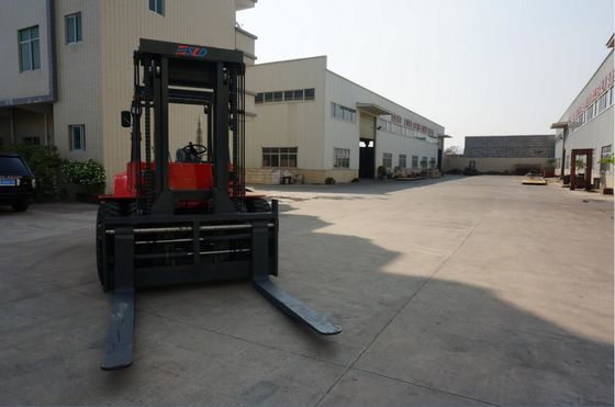 رافعة شوكية ثقيلة 12 طن 3000 مم Yuchai أو CUMMINS Engine