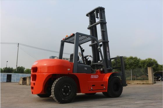 رافعة شوكية تعمل بالديزل 7000kgs قوة قوية 7 طن رافعة شوكية