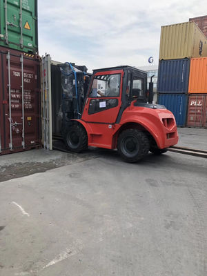 3000 مم 4 أربع عجلات 3.5T 3500kgs 4X4 حلول الرافعات الشوكية