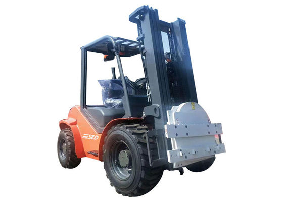 3000 مم 4 أربع عجلات 3.5T 3500kgs 4X4 حلول الرافعات الشوكية