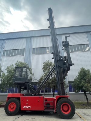 8 9 10T CUMMINS QSB6.7 محرك مناولة الحاويات الفارغة للميناء