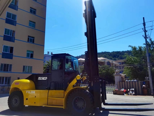20 طن رافعة شوكية ديزل FD200 تحميل مصنّف 20000 كلغ ارتفاع الصاري Lifitng 8000mm